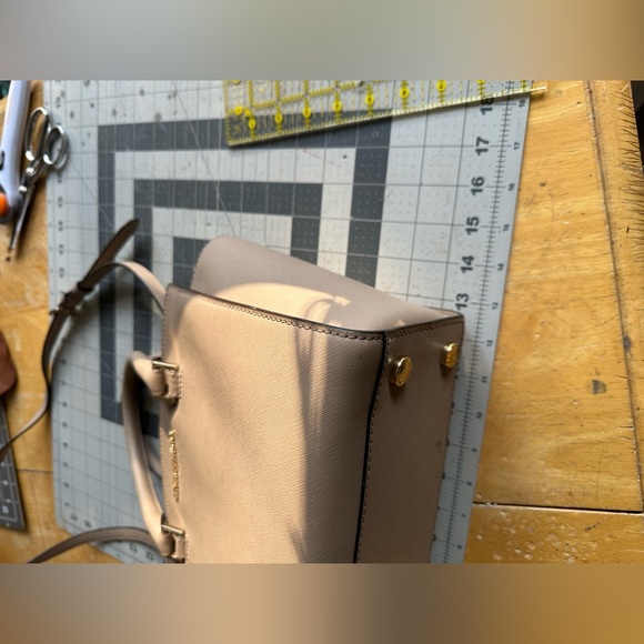 MICHAEL KORS CROSSBODY/SHOULDER BAG - Picture 7 of 14